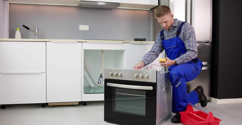 Professional gas range connection by C&J Appliance Installation in Fort Worth Texas to eliminate the danger of gas leaks and fire hazards.